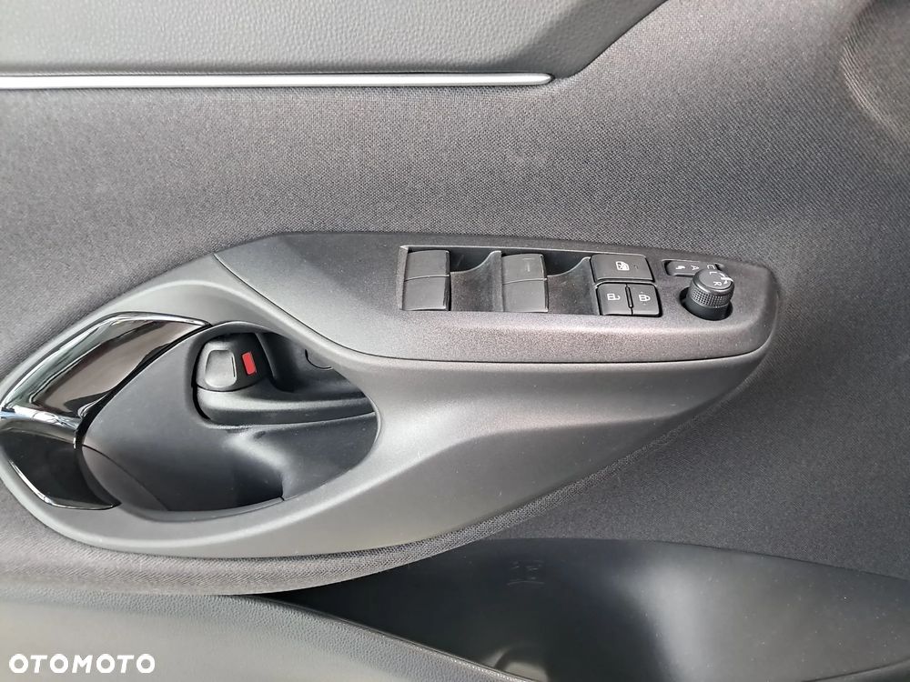 Toyota Yaris - 19
