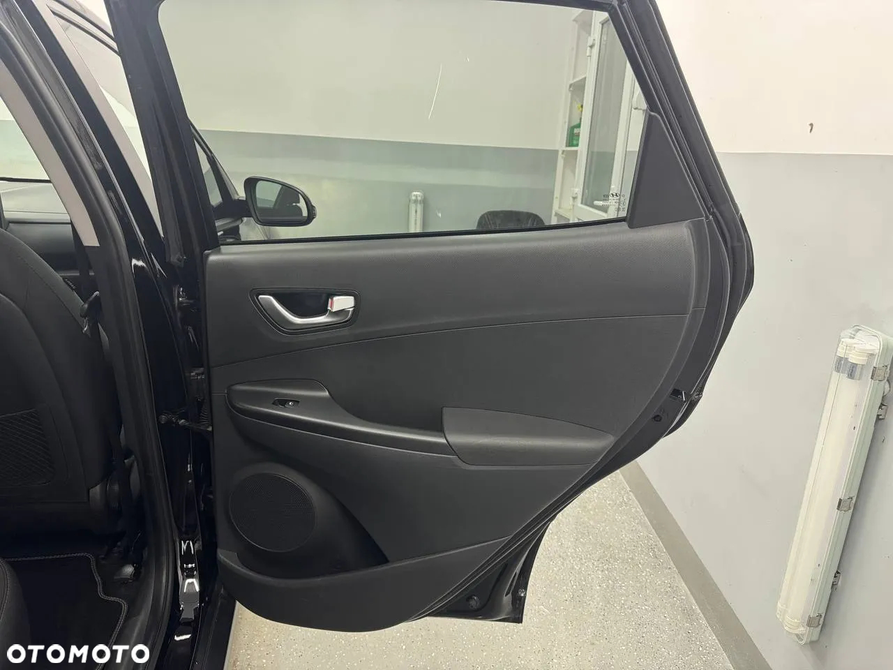 Hyundai Kona EV - 25