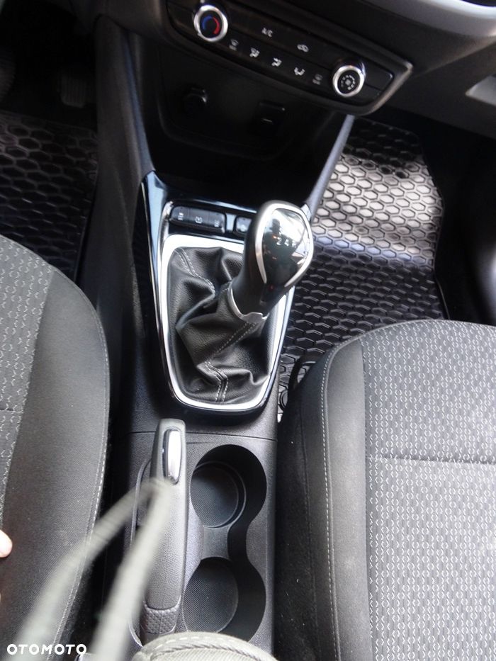 Opel Crossland X - 21