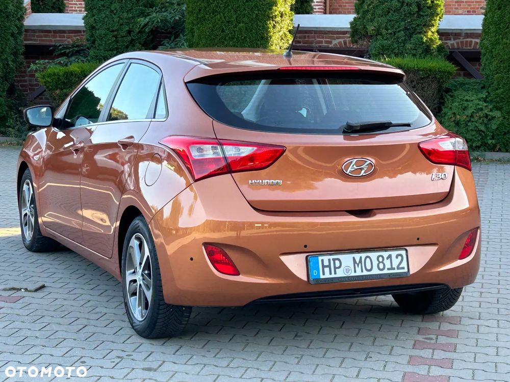 Hyundai i30 - 16