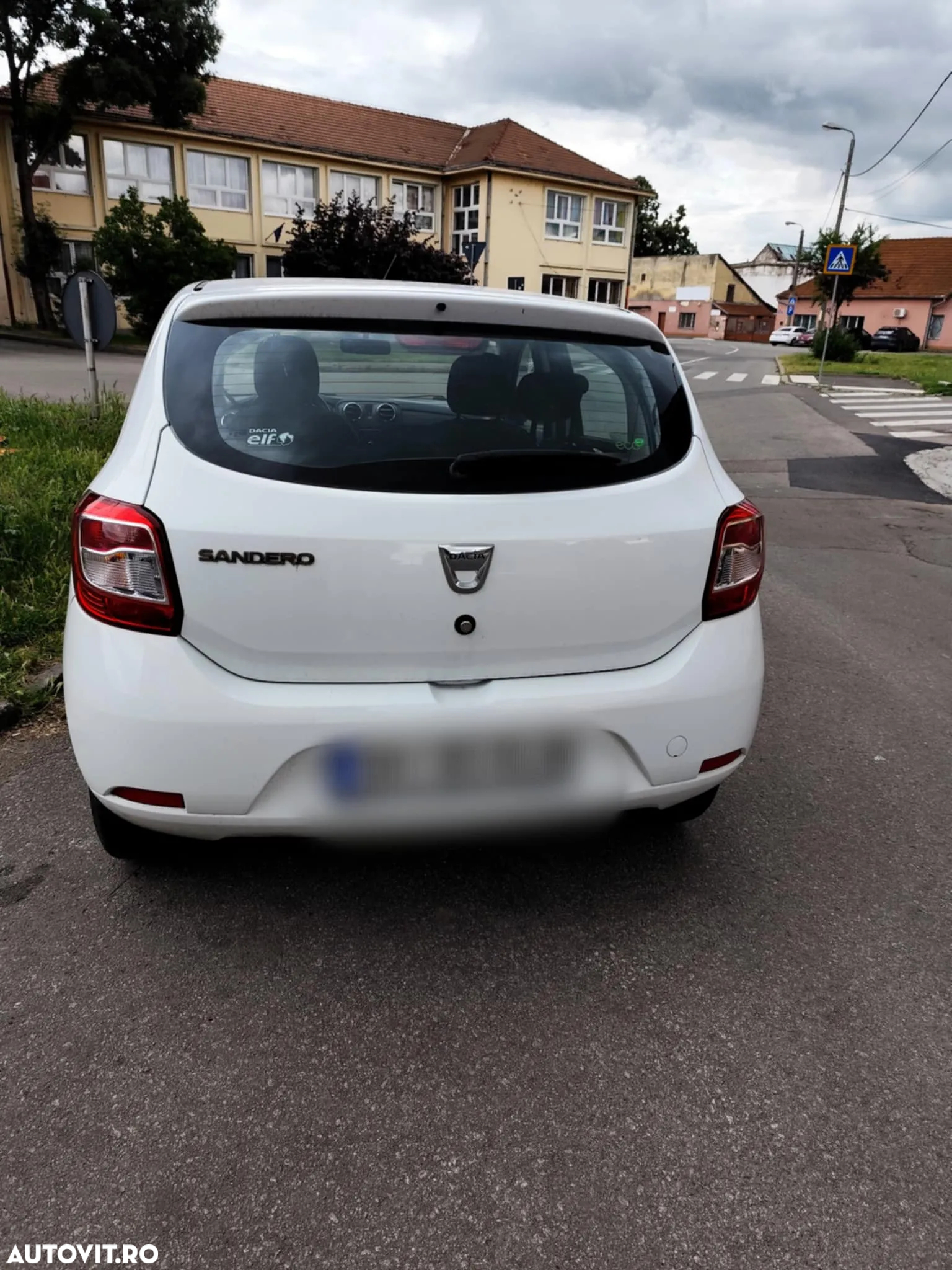 Dacia Sandero 0.9 90CP Ambiance - 2