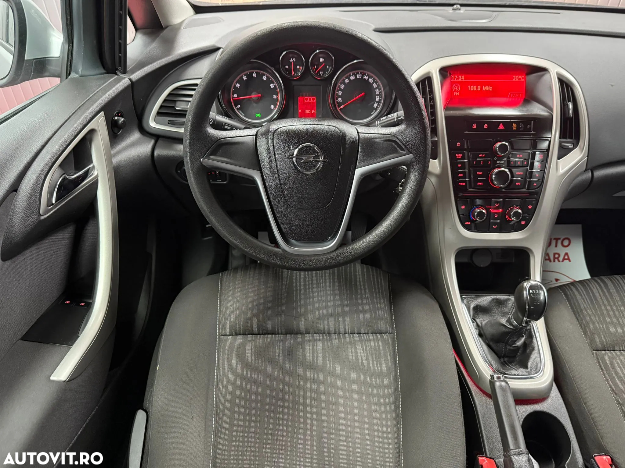 Opel Astra 1.6 - 8