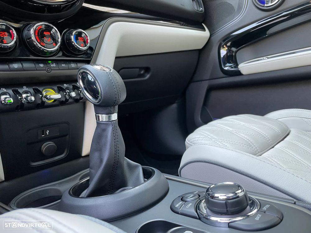 MINI Countryman Cooper SE ALL4 Auto - 26