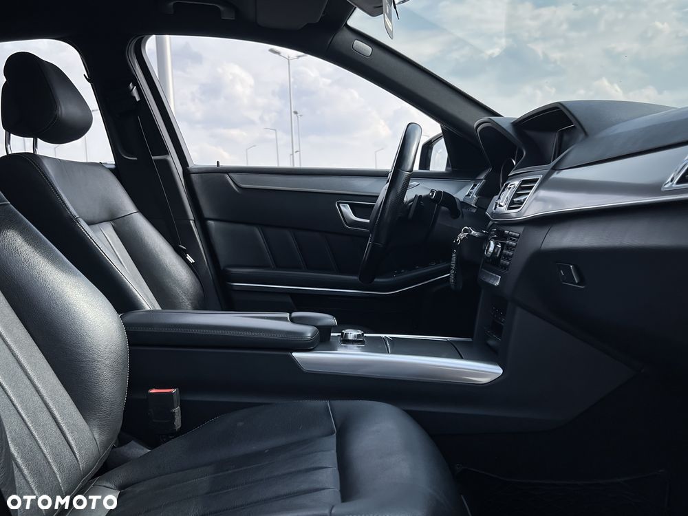 Mercedes-Benz Klasa E 220 BlueTEC 9G-TRONIC Avantgarde - 30