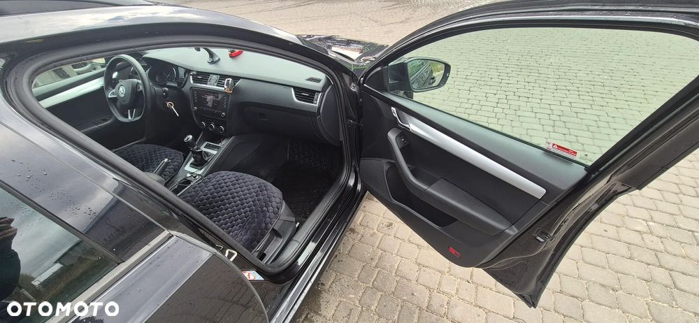 Skoda Octavia 1.6 TDI Active - 12