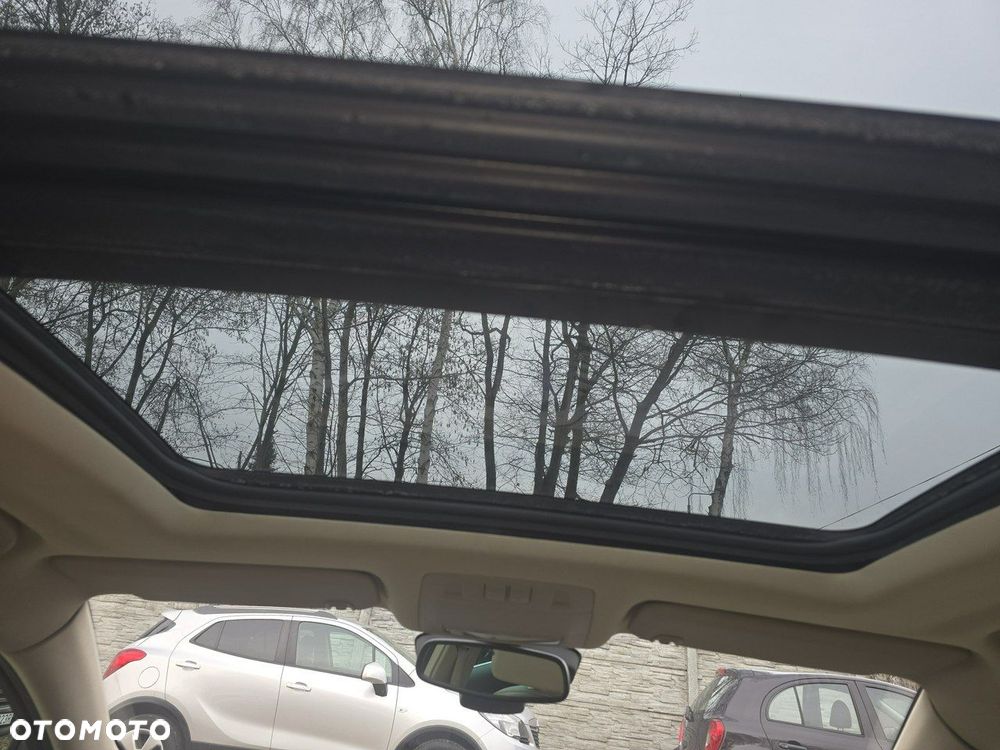 Opel Insignia 2.0 T Cosmo 4x4 - 21