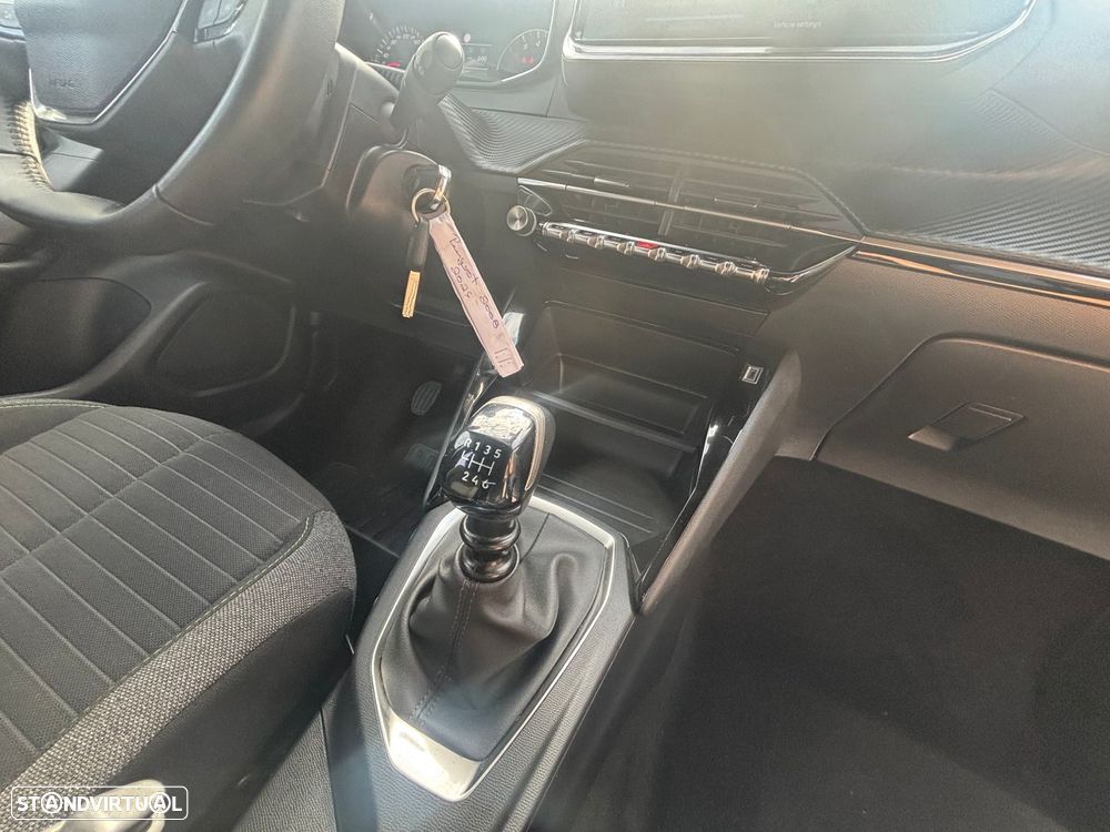 Peugeot 2008 1.2 PureTech Active Pack - 10