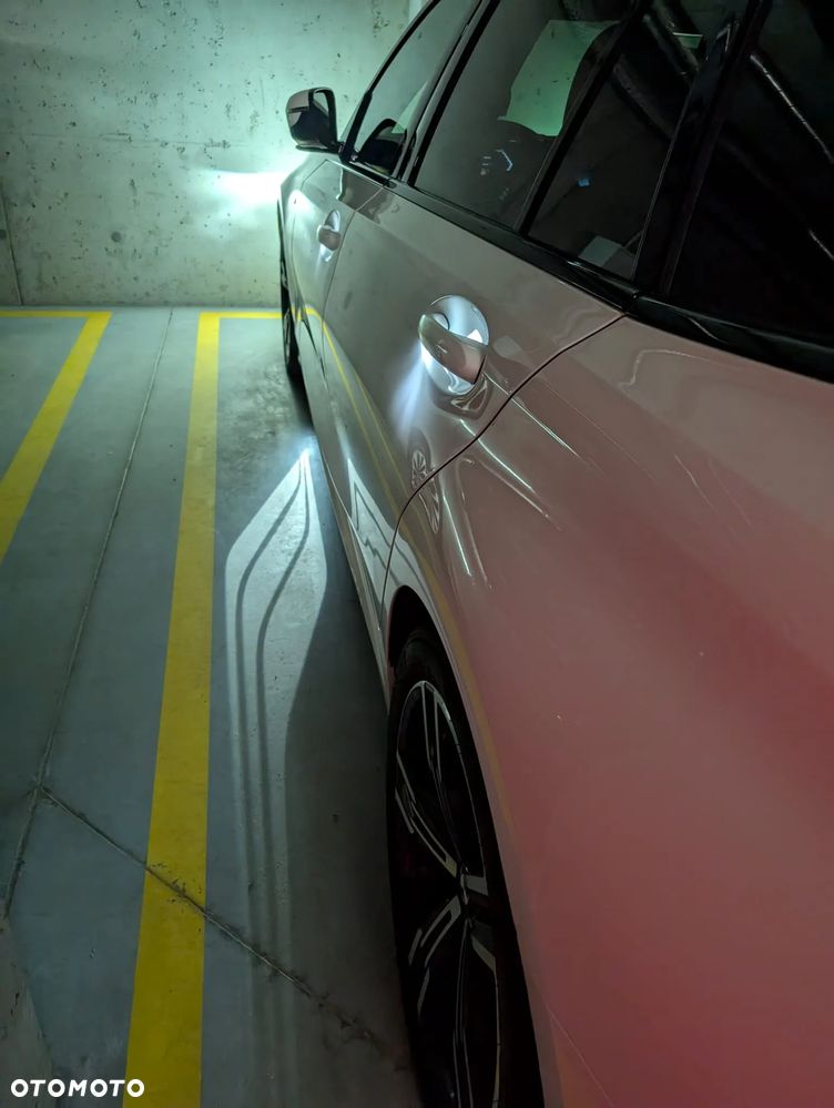 BMW Seria 3 320i M Sport - 15