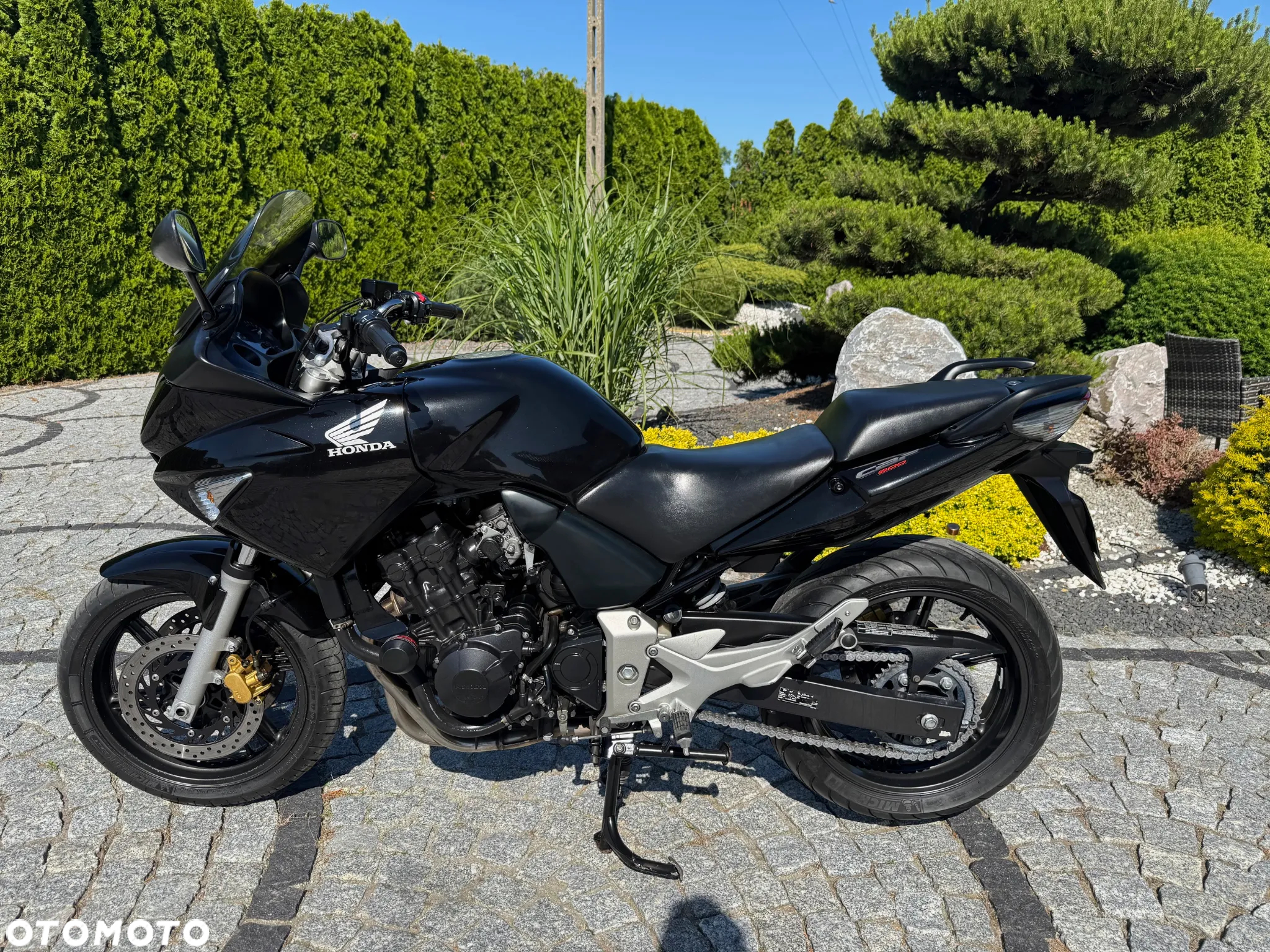 Honda CBF - 4