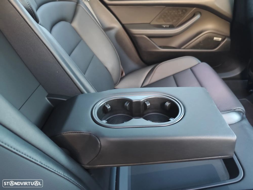 Porsche Taycan Sport Turismo Standard - 13