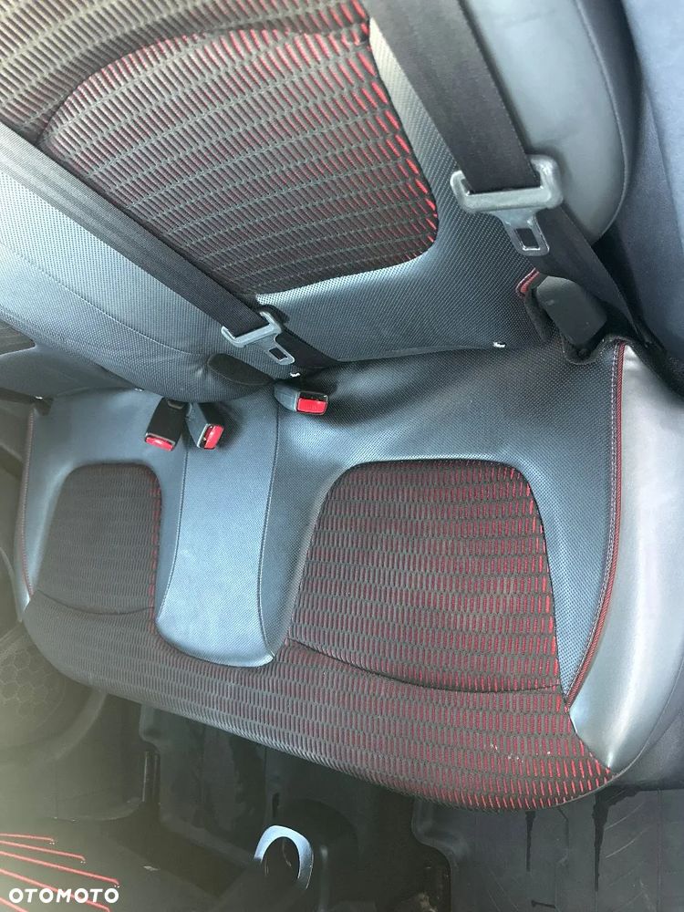Renault Captur 1.2 Energy TCe XMOD EDC EU6 - 18