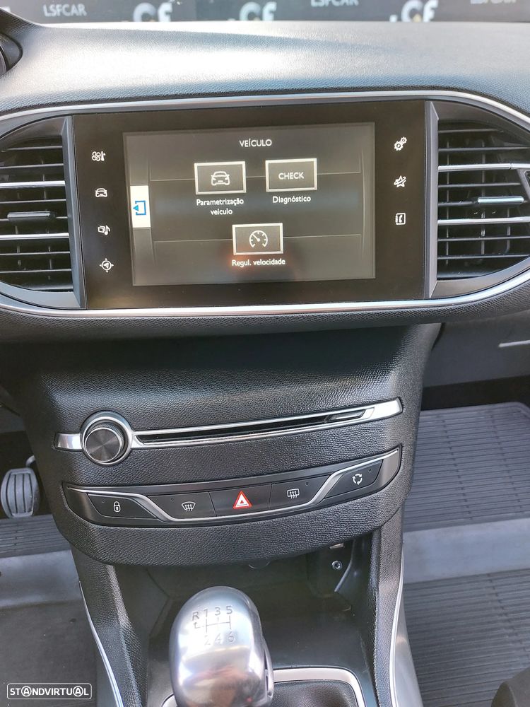 Peugeot 308 SW 1.6 e-HDi Allure J17 - 25