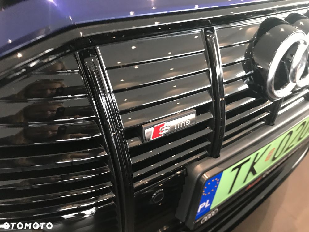 Audi Q8 Sportback e-tron 55 quattro S line - 11