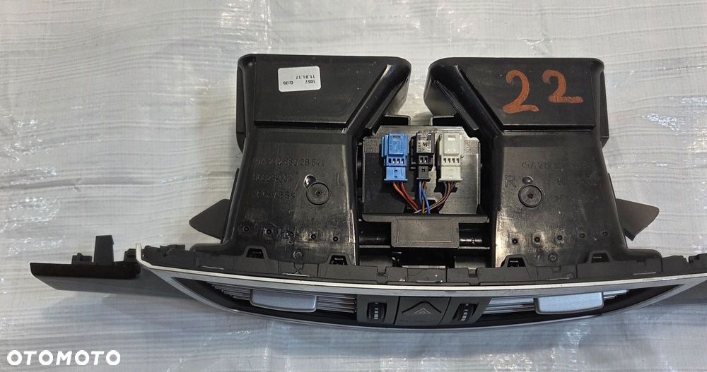 MERCEDES W212 LISTWA DEKOR KONSOLI KRATKI NAWIEWU A212680xx71 - 5