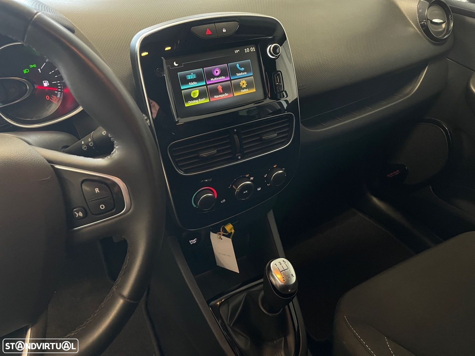 Renault Clio 0.9 TCe Limited - 16