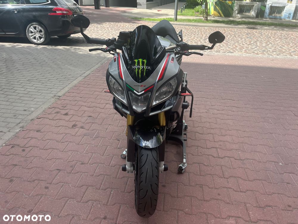 Aprilia Tuono - 4