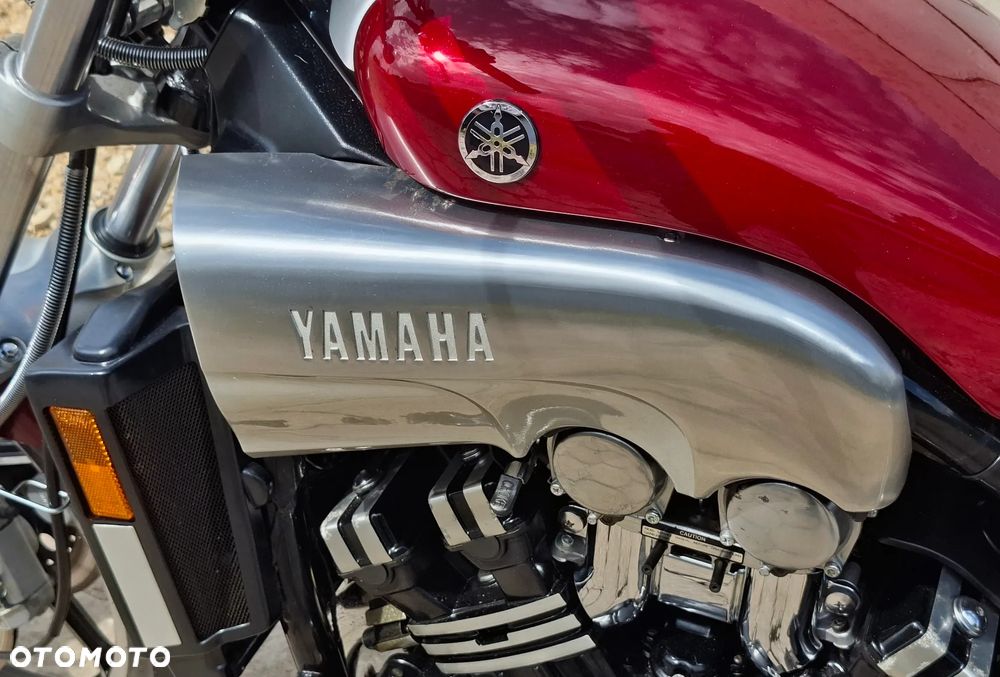 Yamaha V-MAX - 21