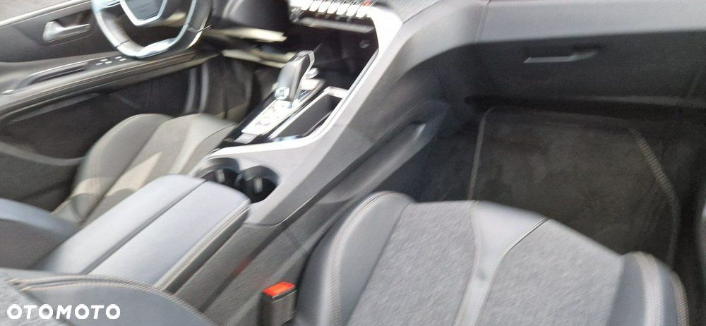Peugeot 3008 - 26