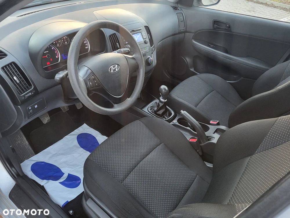 Hyundai i30 i30cw 1.4 Edition 20 - 12