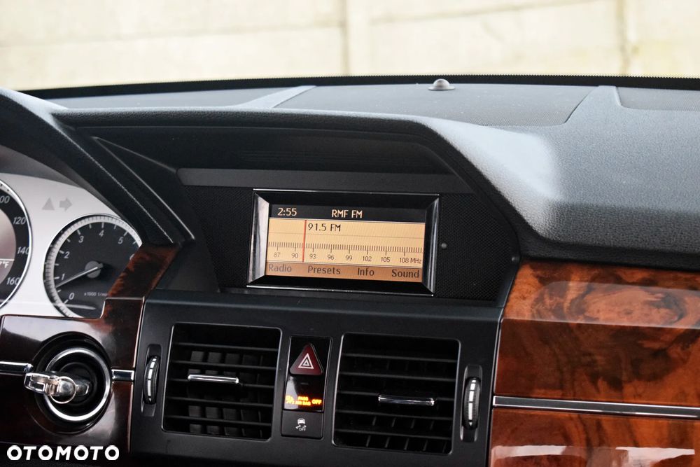 Mercedes-Benz GLK 350 4Matic 7G-TRONIC - 34