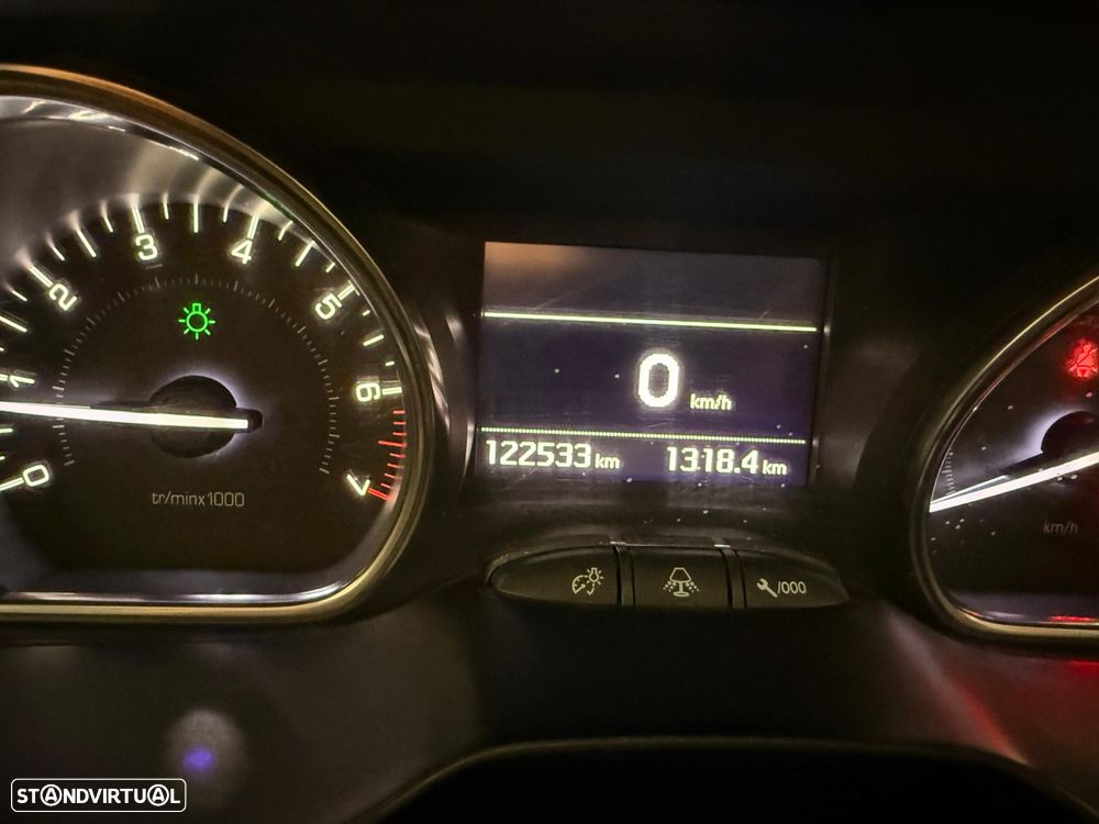 Peugeot 2008 PureTech 110 Stop&Start Crossway - 9