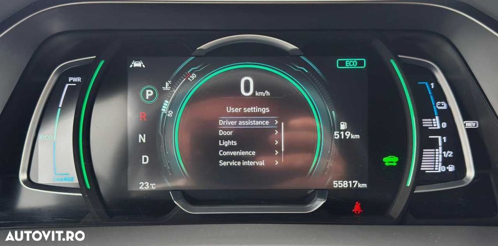 Hyundai IONIQ Plug-In Hybrid 1.6 141CP Exclusive - 32