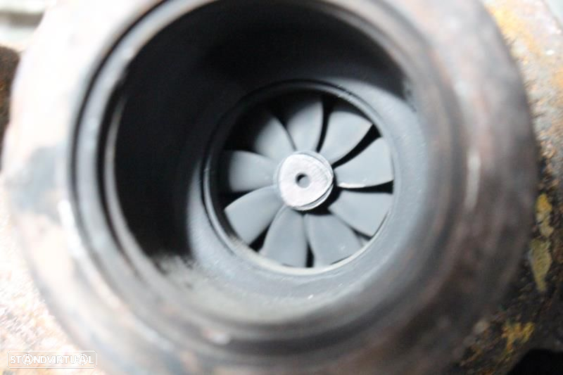 Turbo BMW N47 - GT1749V / 7810189B / 767378 - 9