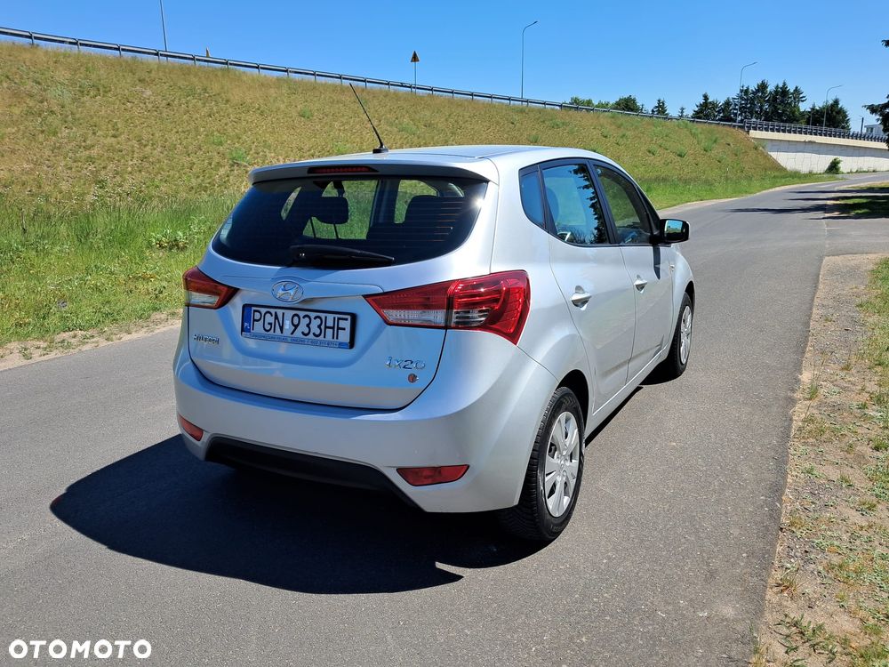 Hyundai ix20 1.4 Classic - 6