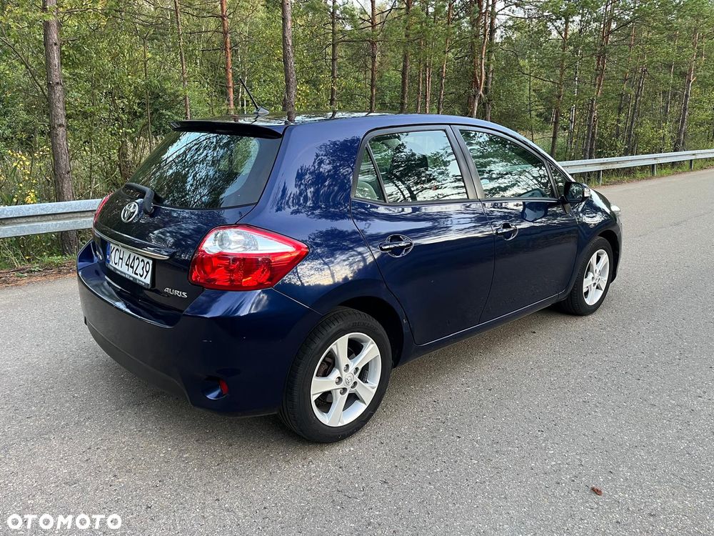 Toyota Auris 1.6 Dynamic - 4