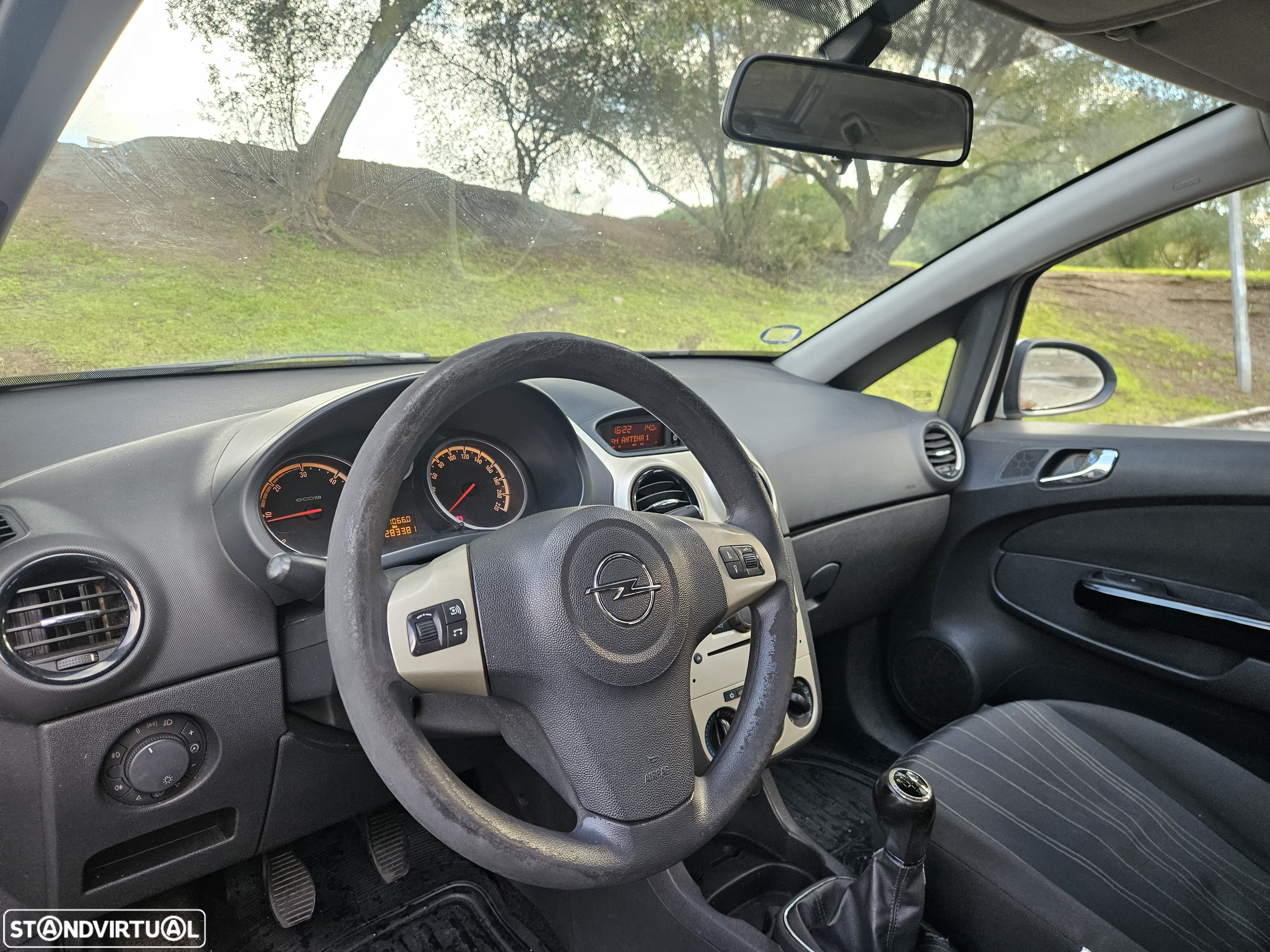 Opel Corsa 1.3 CDTi Enjoy EcoFLEX - 10