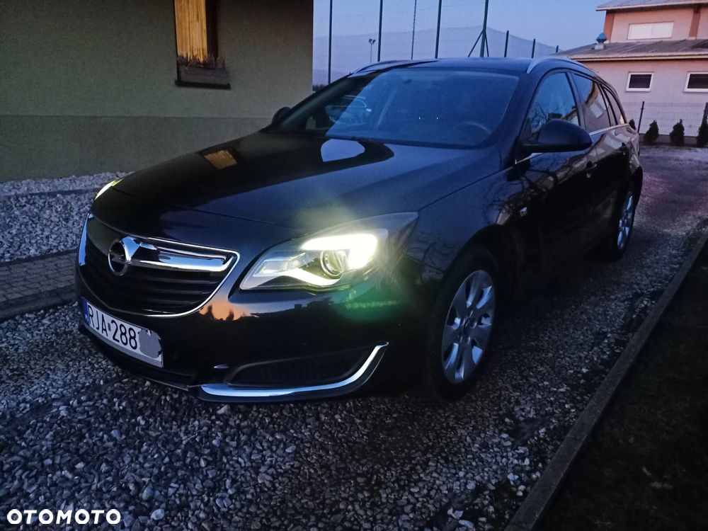 Opel Insignia - 12