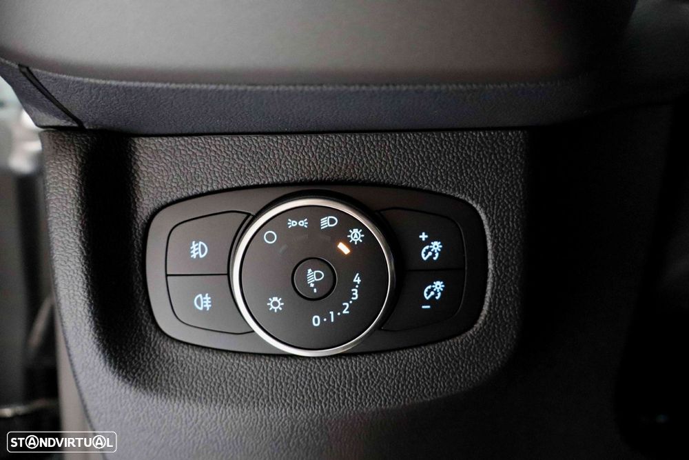 Ford Tourneo Courier 1.0 EcoBoost Titanium - 15