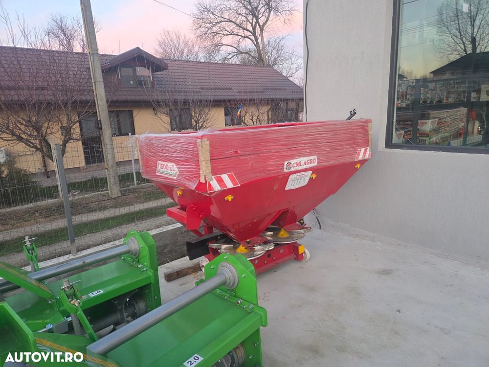 Altul Distribuitor ingrasaminte cu 2 disuri - 2