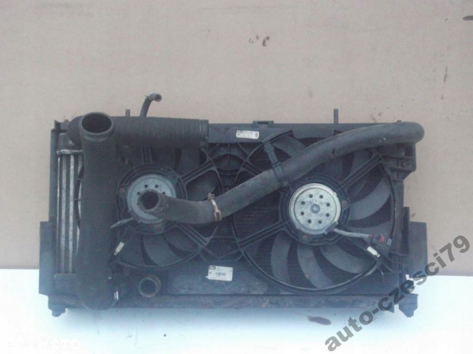 Chrysler Voyager IV 4 2.5 CRD chlodnice chlodnica - 2