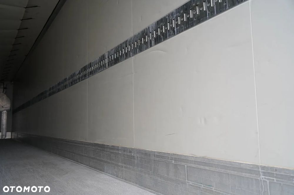 Krone CHŁODNIA / THERMO KING SLX 300 /  KOSZ NA PALETY / SAF - 17