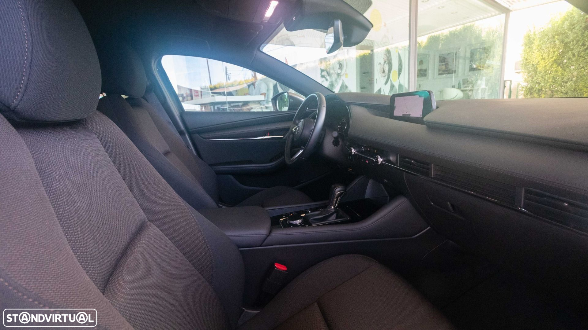 Mazda 3 2.0 Sky-G Evolve AT - 12