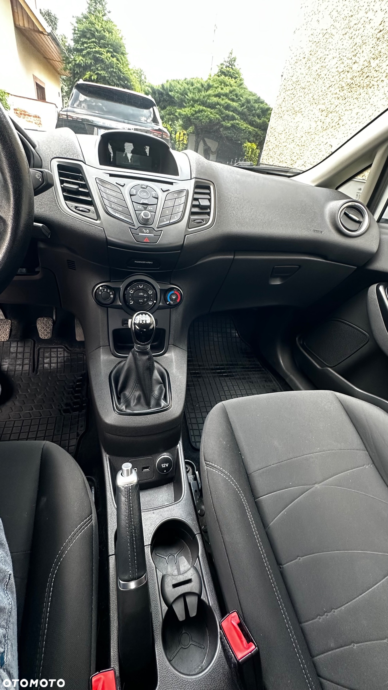 Ford Fiesta 1.25 Trend - 12