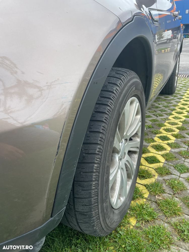 Land Rover Discovery Sport - 21