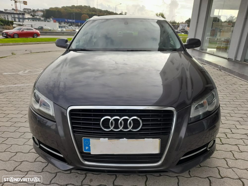 Audi A3 Sportback 1.6 TDI Attraction - 2