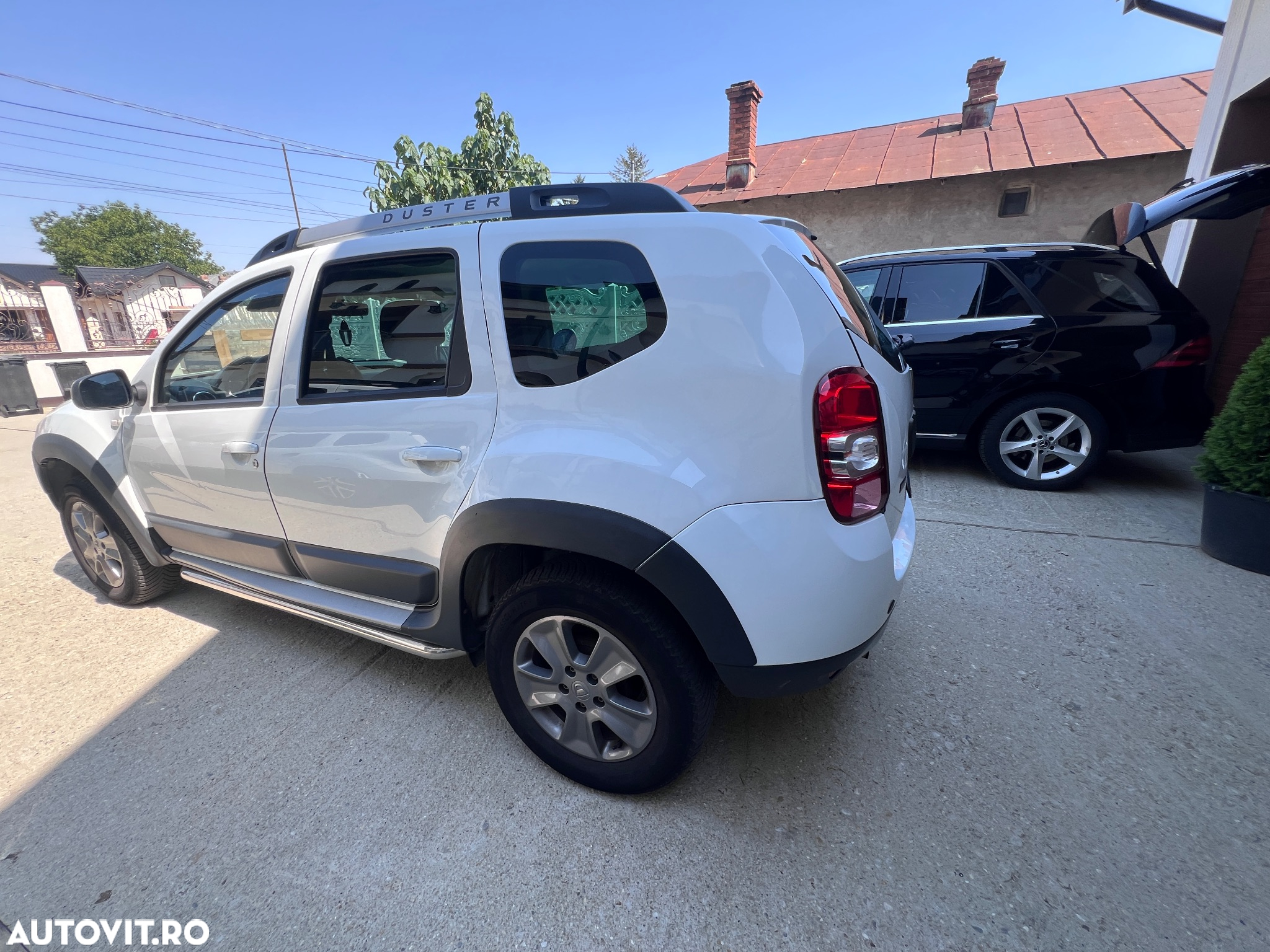 Dacia Duster TCe 125 4x2 Laureate - 9