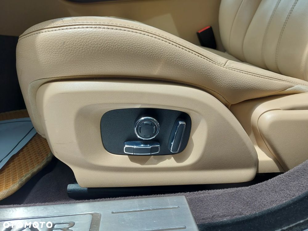 Jaguar XJ 3.0 V6 Premium Luxury - 26