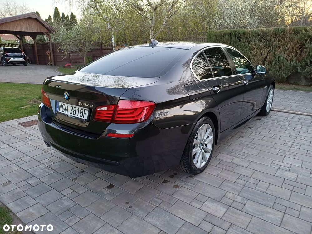BMW Seria 5 520d - 6
