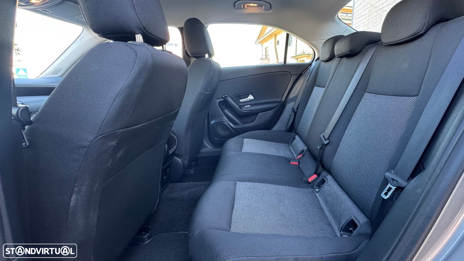 Mercedes-Benz A 180 Limousine d Style Aut. - 11