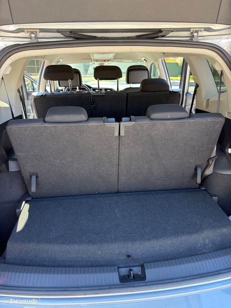 VW Tiguan Allspace 2.0 TDI Life DSG - 16