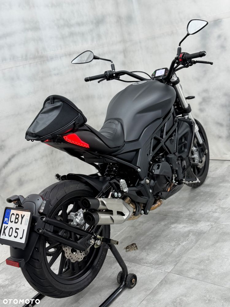 Benelli 502 C - 6