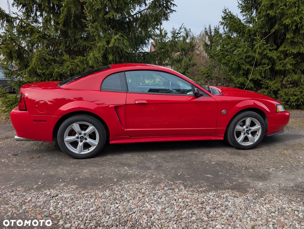 Ford Mustang - 11
