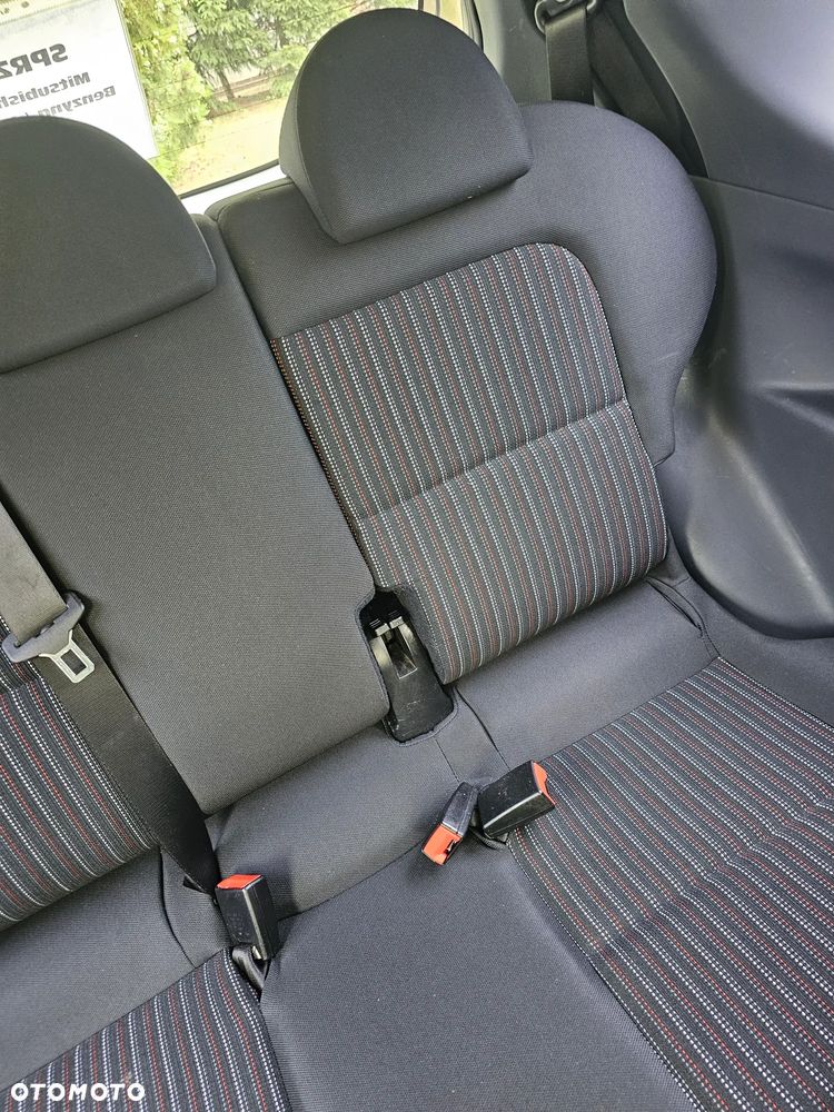 Mitsubishi Colt CZ3 1.3 Inform - 11