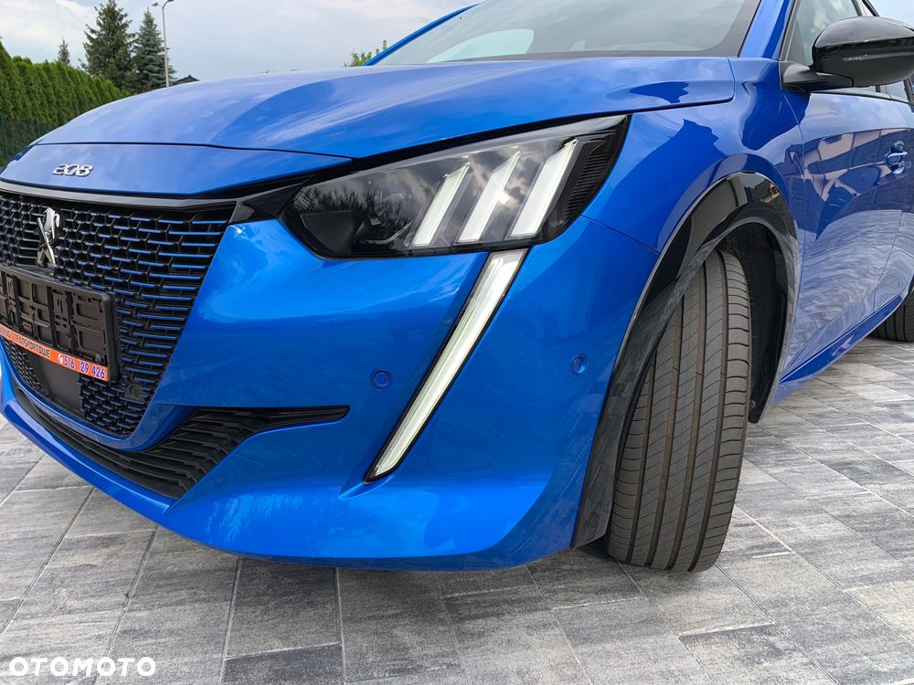 Peugeot 208 Elektromotor 136 GT Pack - 11