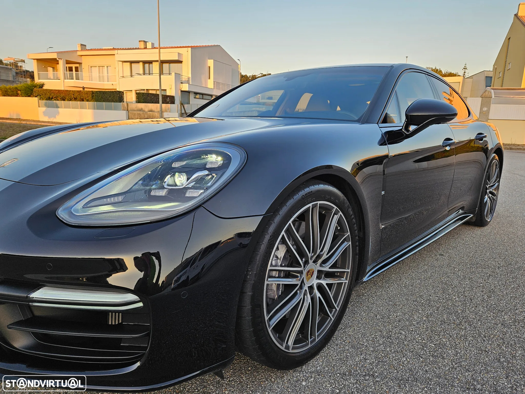 Porsche Panamera 4 E-Hybrid - 2