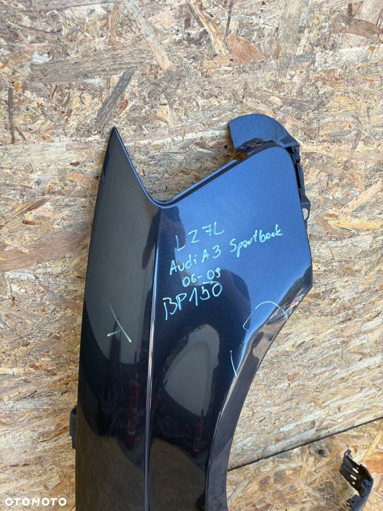 Audi A3 8P lift 06-09 kod lak. LZ7L BŁOTNIK PRZÓD PRZEDNI PRAWY - 2